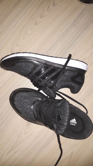 Adidasi Adidas mas 37 1/3