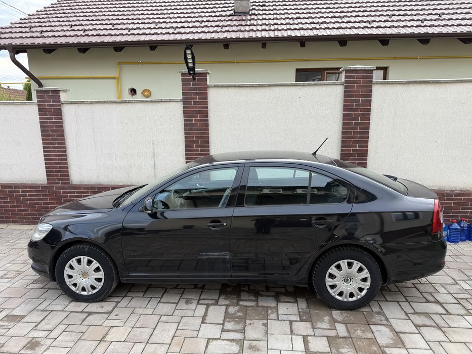 Vând Skoda Octavia 2011
