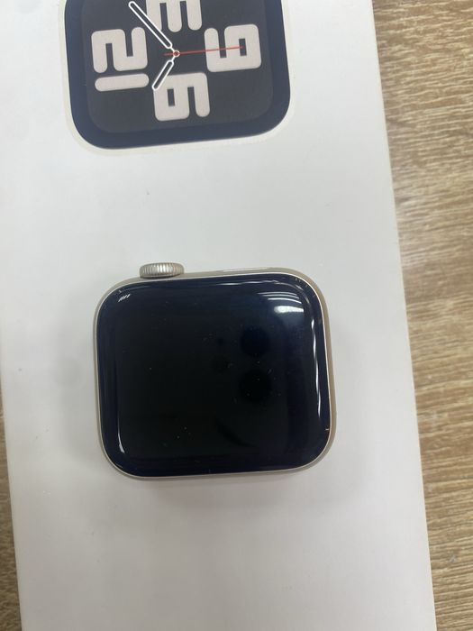 Смарты часы Apple watch Se 2 40mm(A4)
