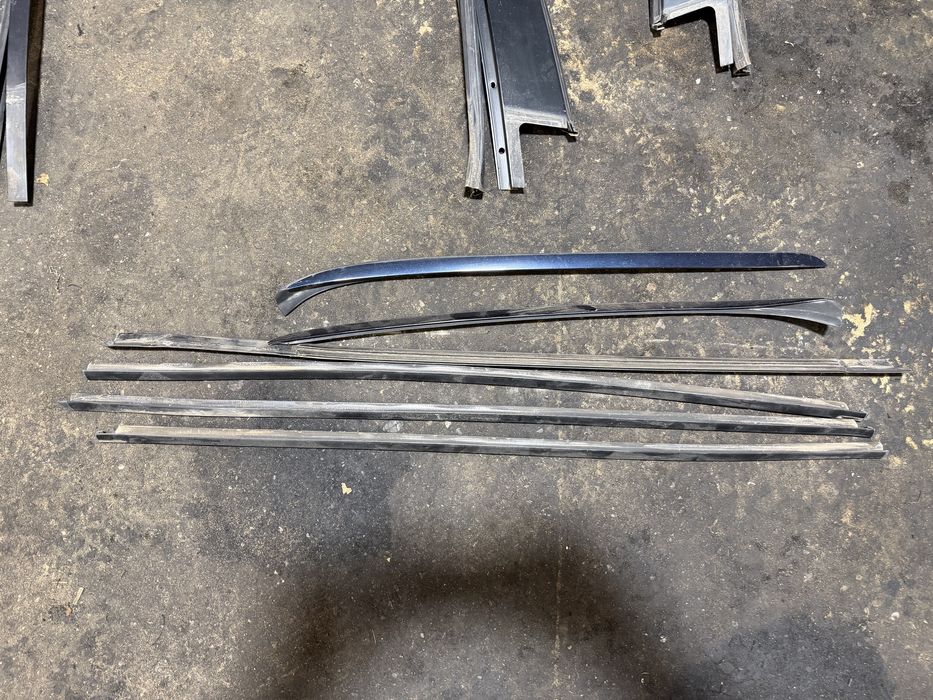 Shadow line лайстни за BMW E91