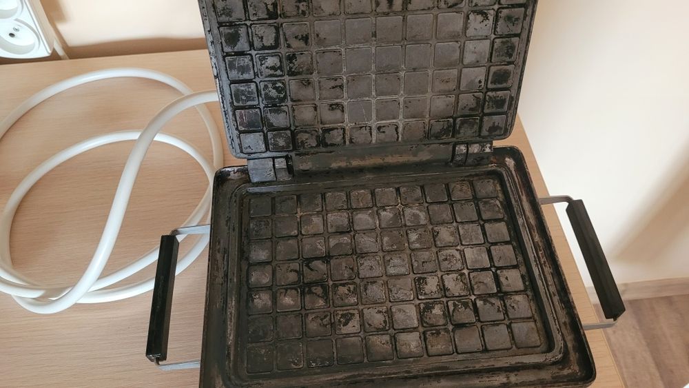 Советская вафельница, рабочая