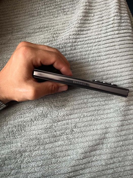 Samsung z fold 5