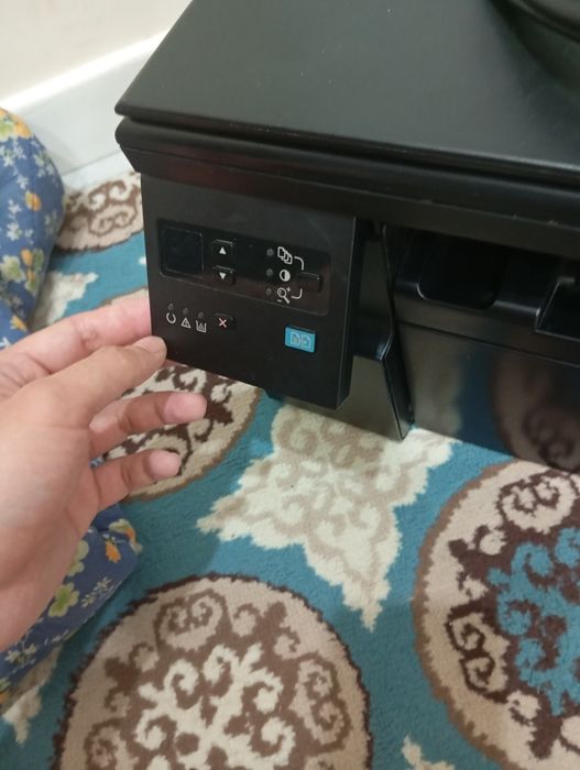 Продам мультифункциональный принтер HP LaserJet Pro M1132