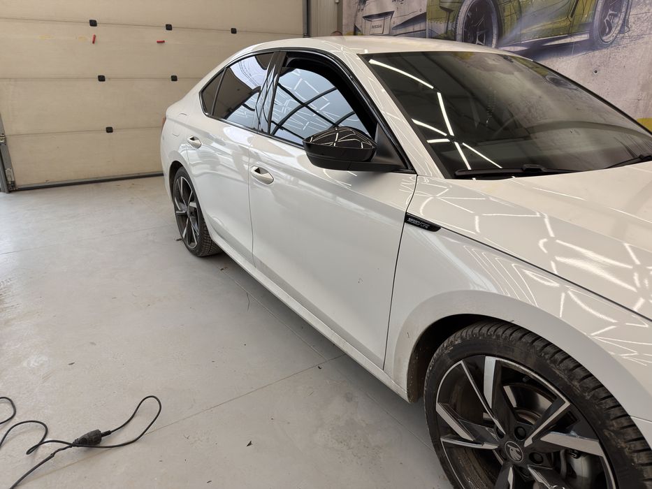 Затъмняване на стъкла, полиране на фарове   Пловдив Need For Tint