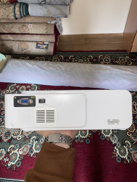 Продаётся проектор