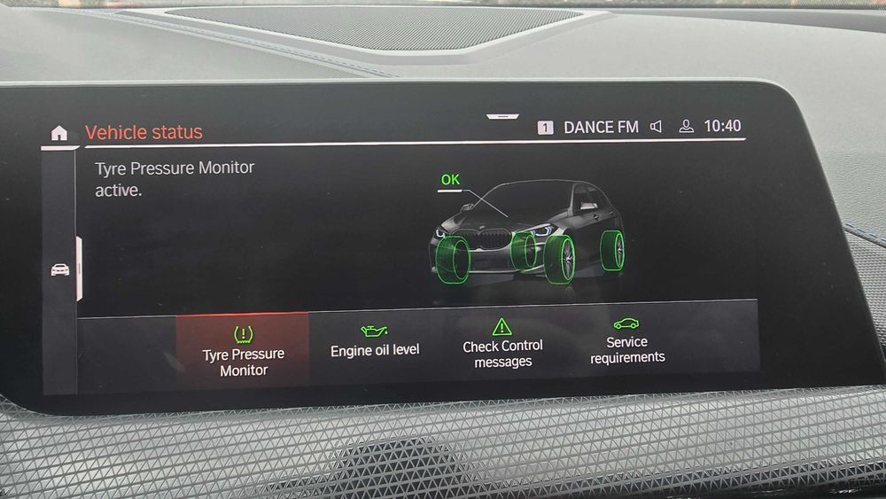 BMW Seria 1 2022 — imagine 10