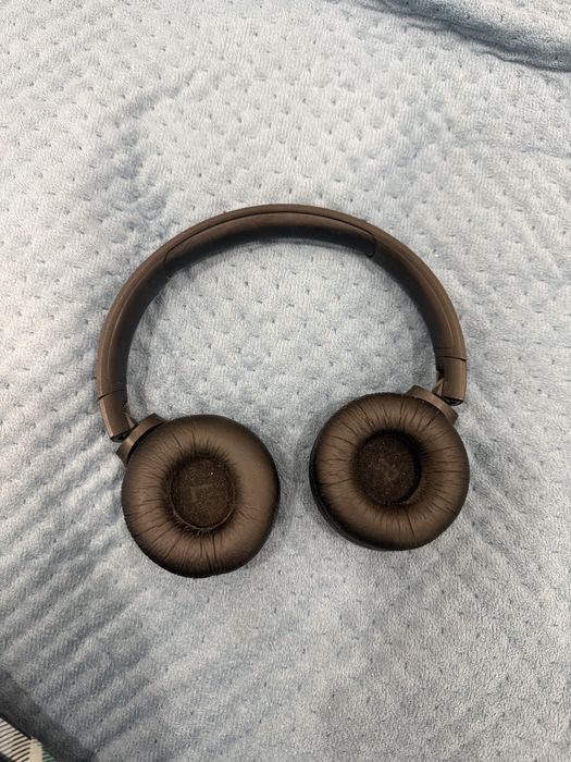 Наушники JBL BT