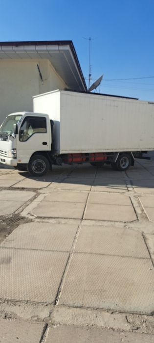 Исузу юк ташиш хизмати