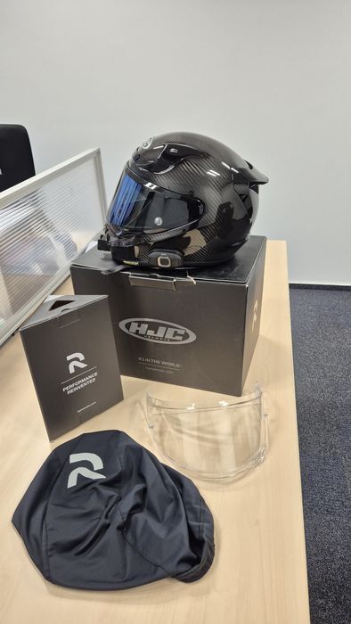 Casca HJC Rpha 12 carbon