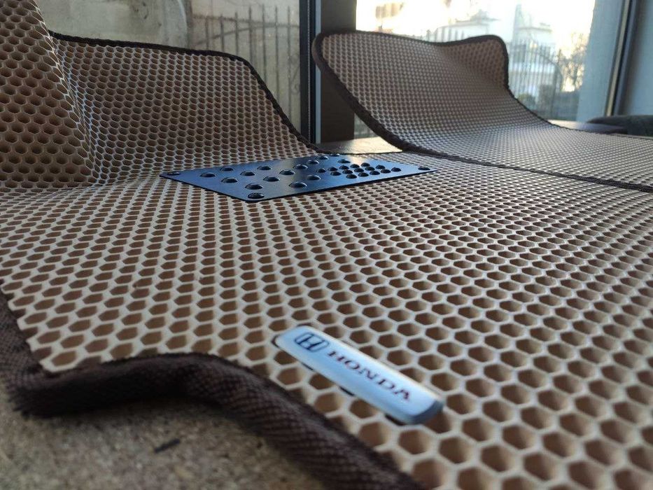 Модерни ЕВА стелки BMW БМВ Е39 Е90 Е46 Е60 Е65 F10 E53 G20 G30 и др!