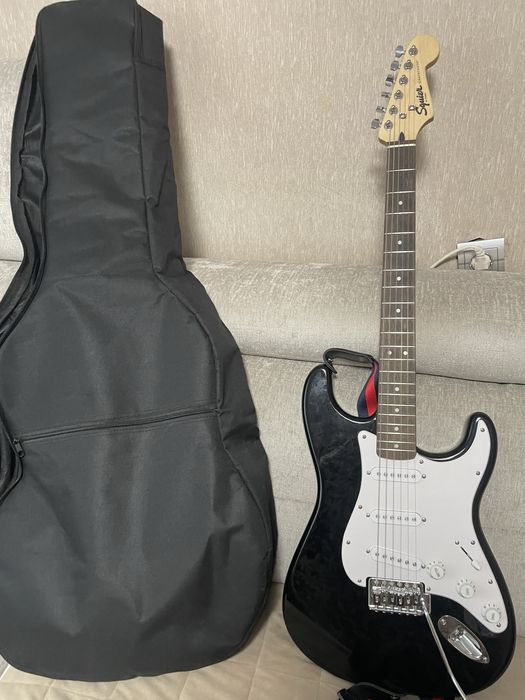 Электрогитара