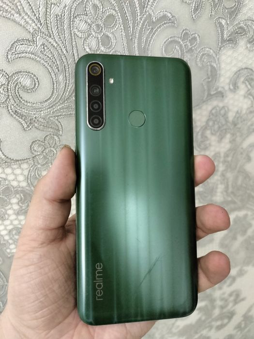 Продам Relame I6 128gb