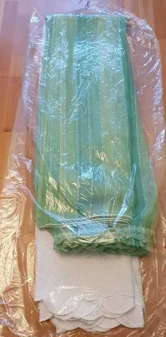 Set cuvertură cu pernuțe fantezie și alte accesorii