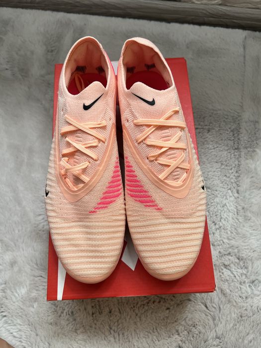 Футболни обувки Nike Phantom GX