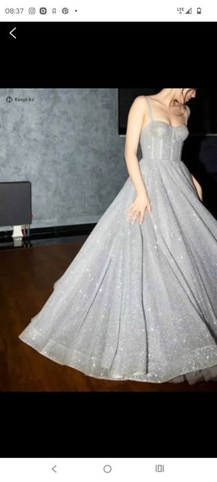 Продам красивое платье
