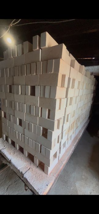 Огнеупорный кирпич