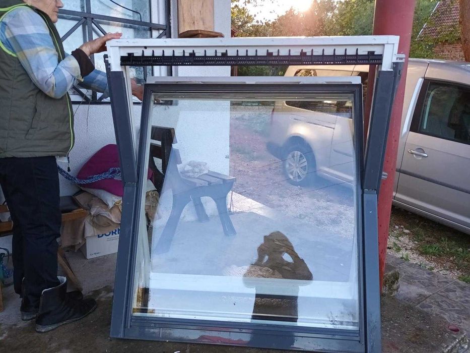 Vand fereastra de mansarda Velux 112x126cm