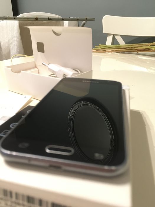 Vând Samsung Galaxy J3