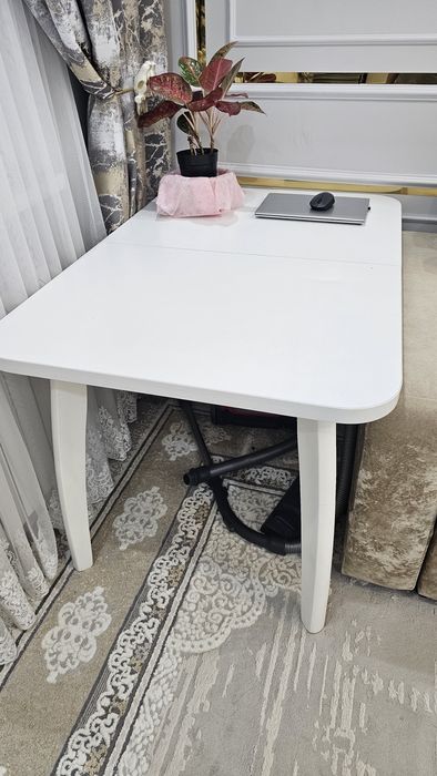 Продается кухонный стол