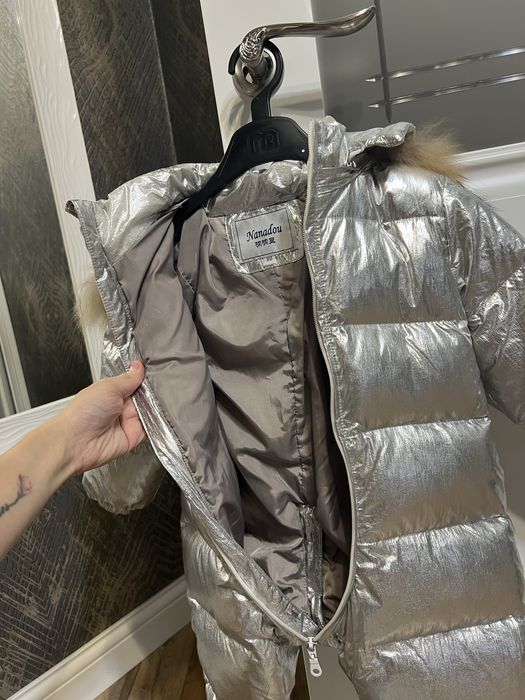 Зимний комбинезон серебристый