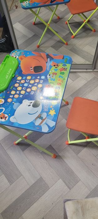 Даром детский стол