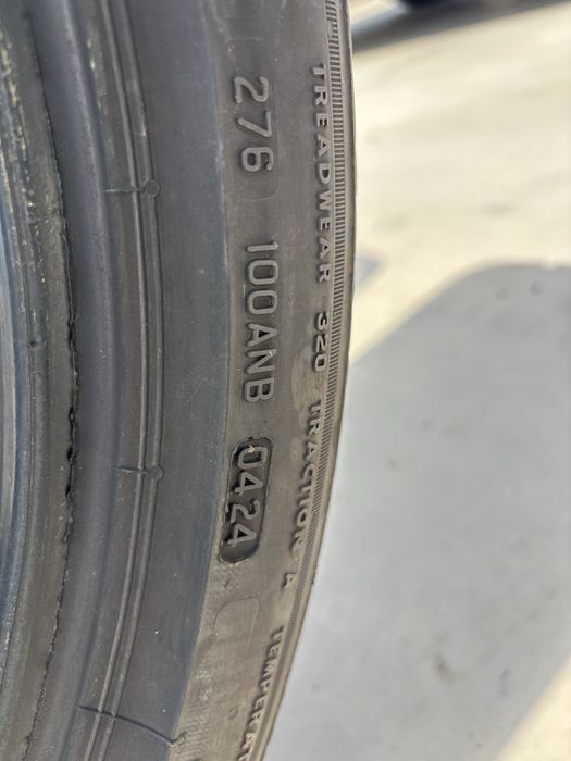 245/40-19 Bridgestone dot 0424