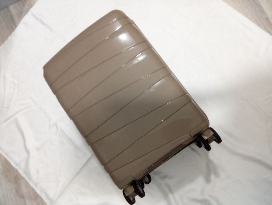 Chemodan polypropylene