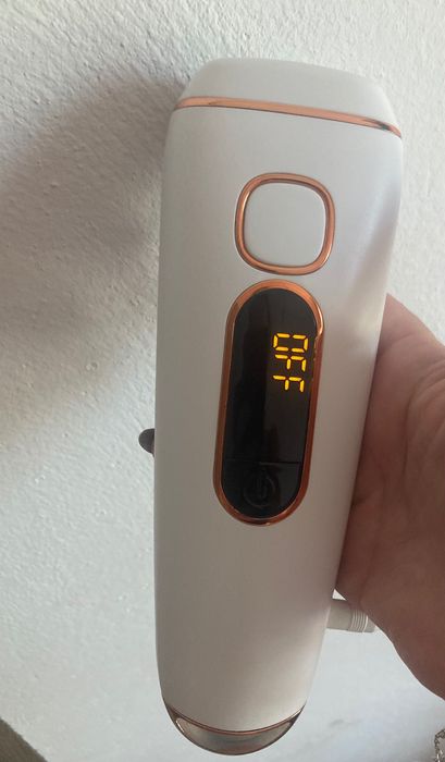 Epilator IPL pulsații