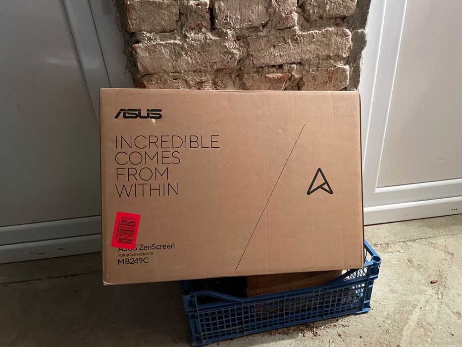 Monitor portabil ASUS