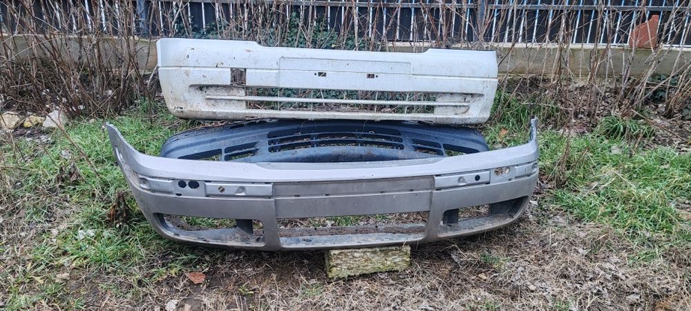 Lot bara fata bara spate mercedes bmw renault logan auris passat polo