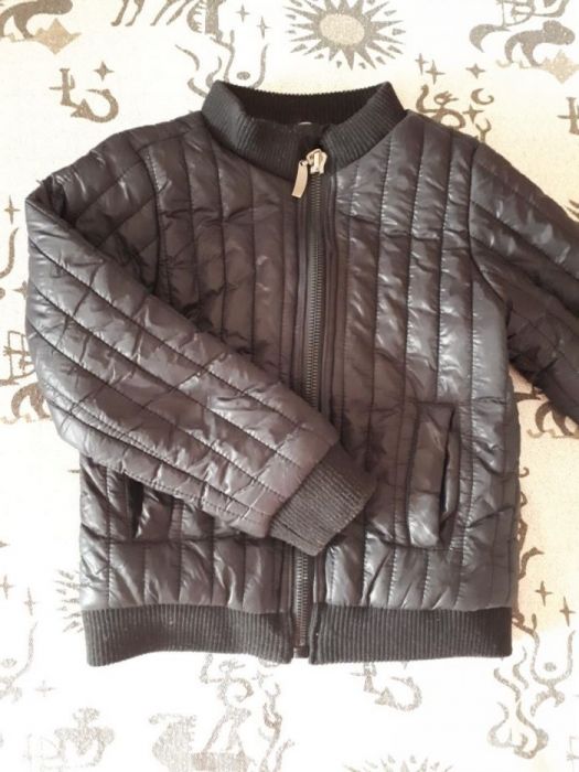 Куртка на мальчика.