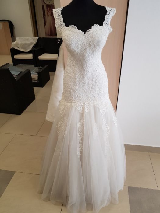 Vand rochie de mireasa D Amore Bridal