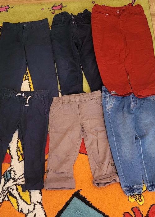 Vând lot pantaloni