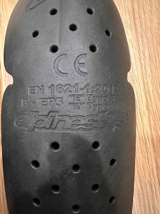 Protectie Genunchi sau Coate Alpinestars (Level 1)