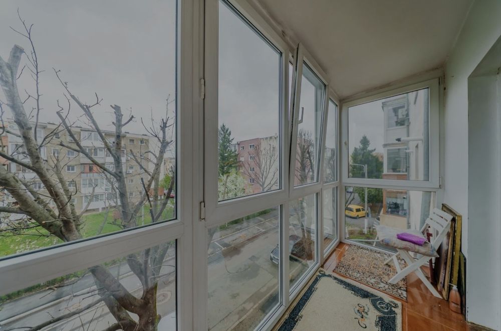 Apartament 2 camere Micalaca de vânzare