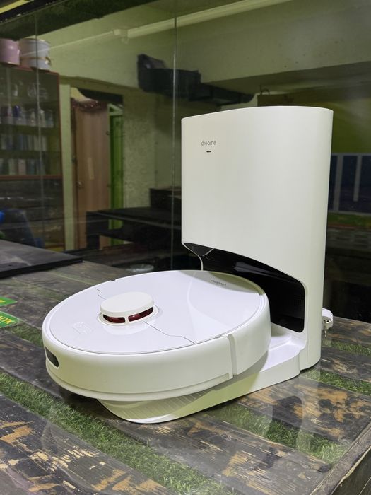 Робот пылесос DreameBot D9 plus