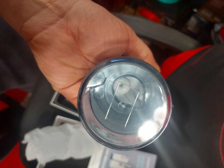 Dispozitiv curatat / desfundat urechile de ceara