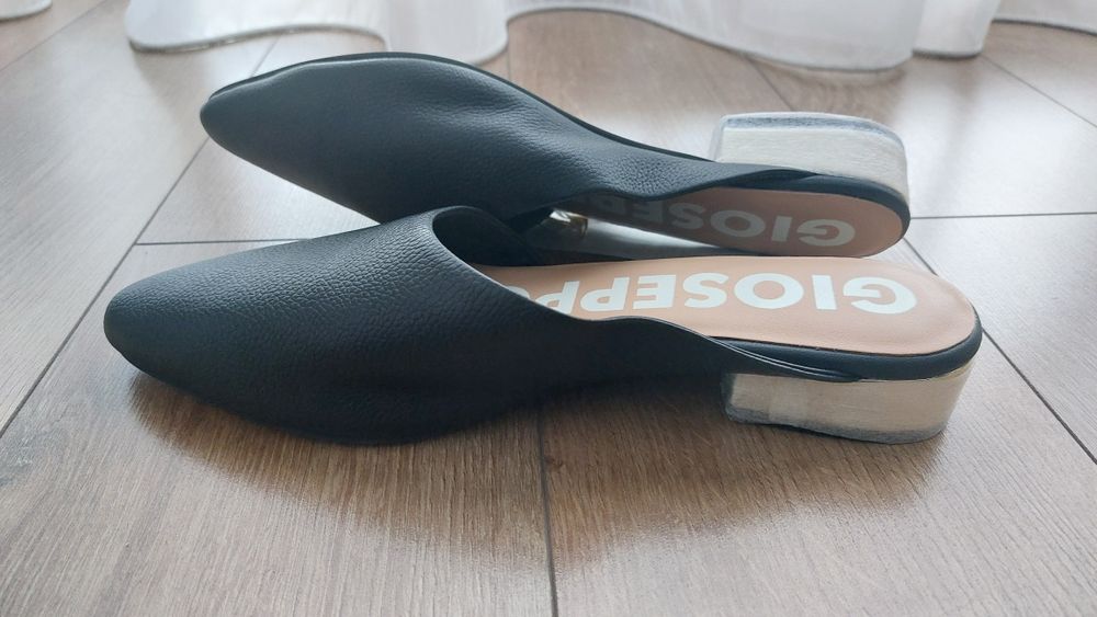 Papuci dama din piele potriviti pentru marimea 38