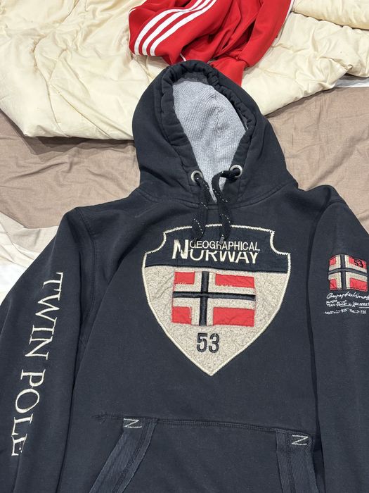 Ретро суичър Geographic Norway