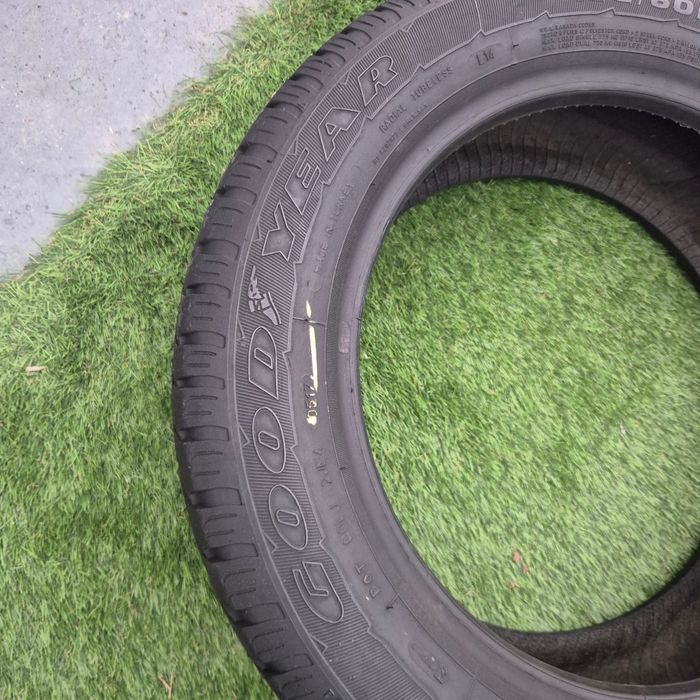 195 60 16c Goodyear