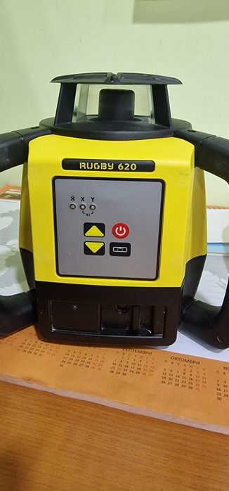 Ротационен лазерен нивелир LEIKA 620