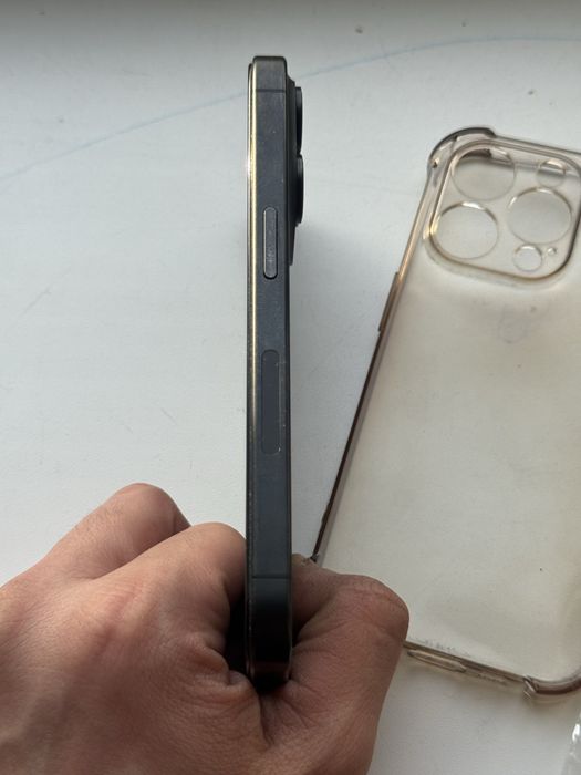 Iphone 15 PRO без ремонта