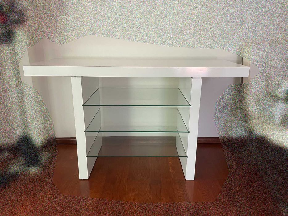 Vand Comoda pentru TV