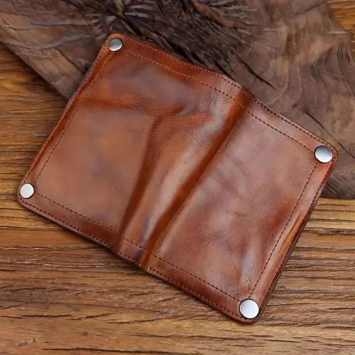 Мъжки ключодържатели и портфейли изработен от 100% естествена кожа