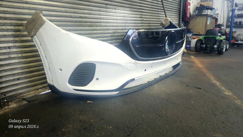 Предна броня Мерцедес EQA-EQB 2021