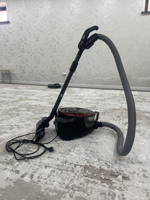 Пылесос Samsung в хорошем состоянии