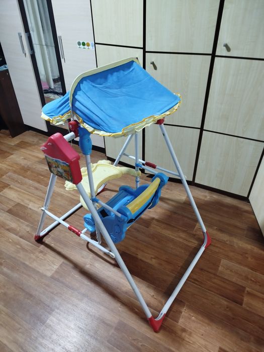 Детские.  качели