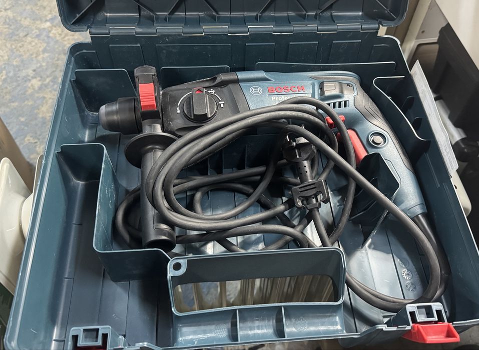 Ciocan rotopercutor bosch GBH 2-21