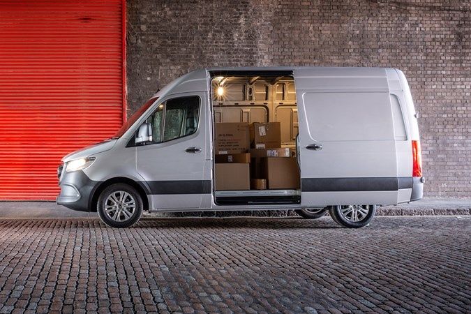 Transport București Mutare Relocate Duba Echipa Mutari Logistica mutar