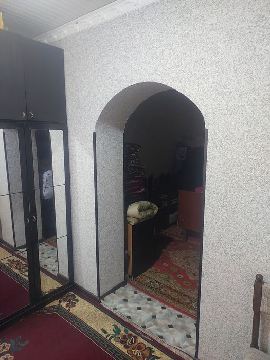 Yer uy sotiladi piskent tumanida